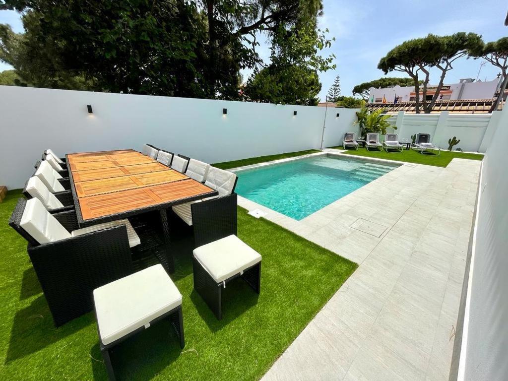 Villa Pimienta, Chalet De Lujo A 100 Metros Del Mar Чиклана-де-ла-Фронтера Екстер'єр фото
