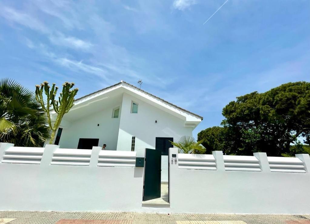 Villa Pimienta, Chalet De Lujo A 100 Metros Del Mar Чиклана-де-ла-Фронтера Екстер'єр фото